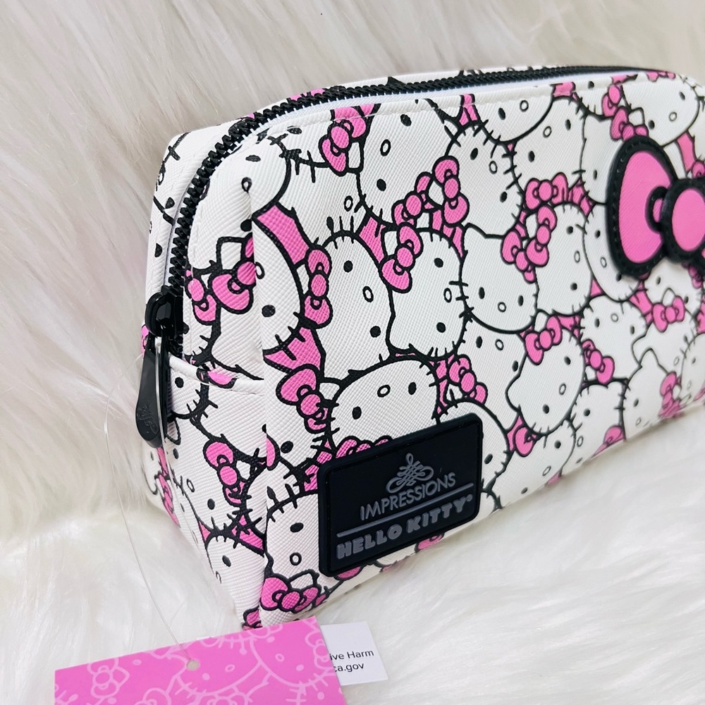 Hello Kitty Bundle - Picture 6 of 10